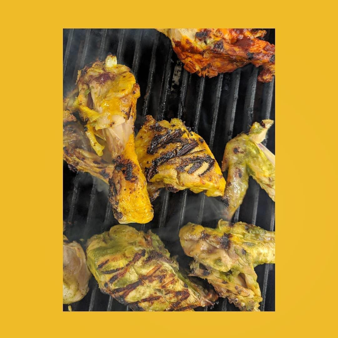 Pollo Bruto Photos 2