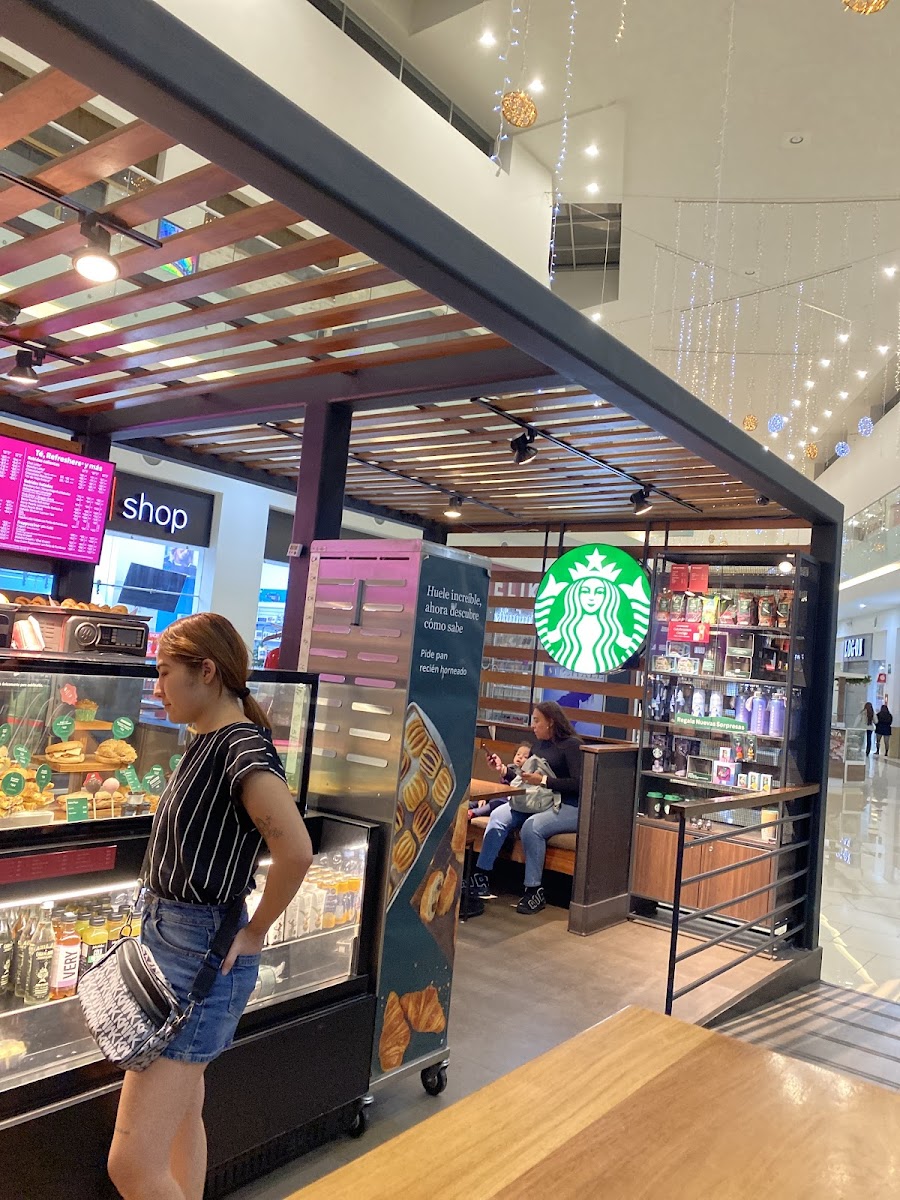 Starbucks Plaza Cibeles